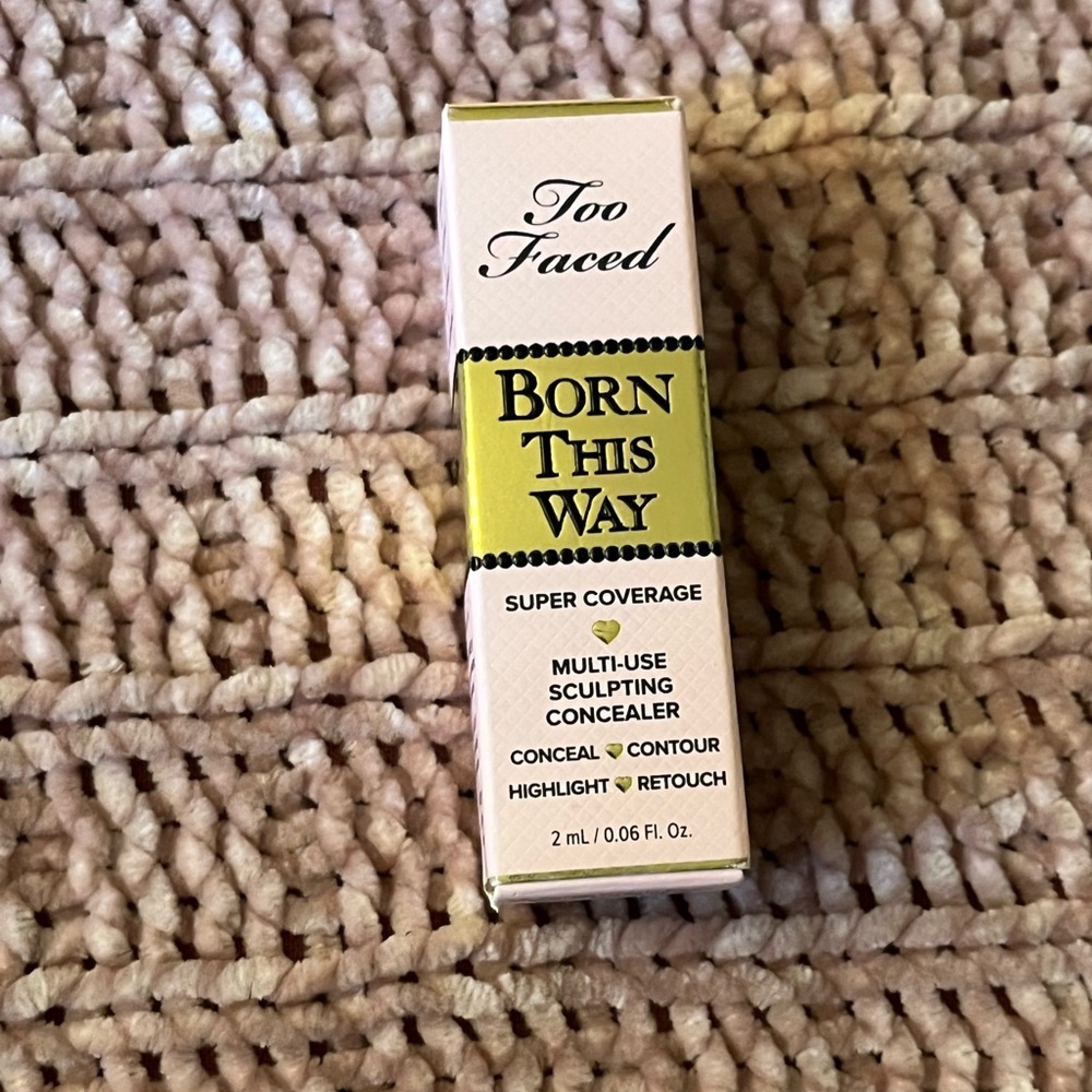 Too Faced Born This Way Concealer - toffee